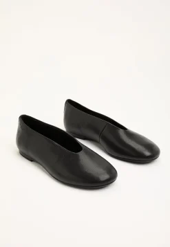 Aleya Leather Ballerina