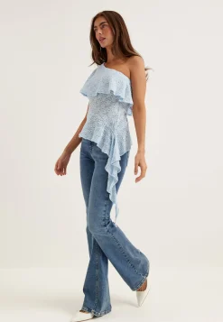 Asymmetric Frill Lace Top
