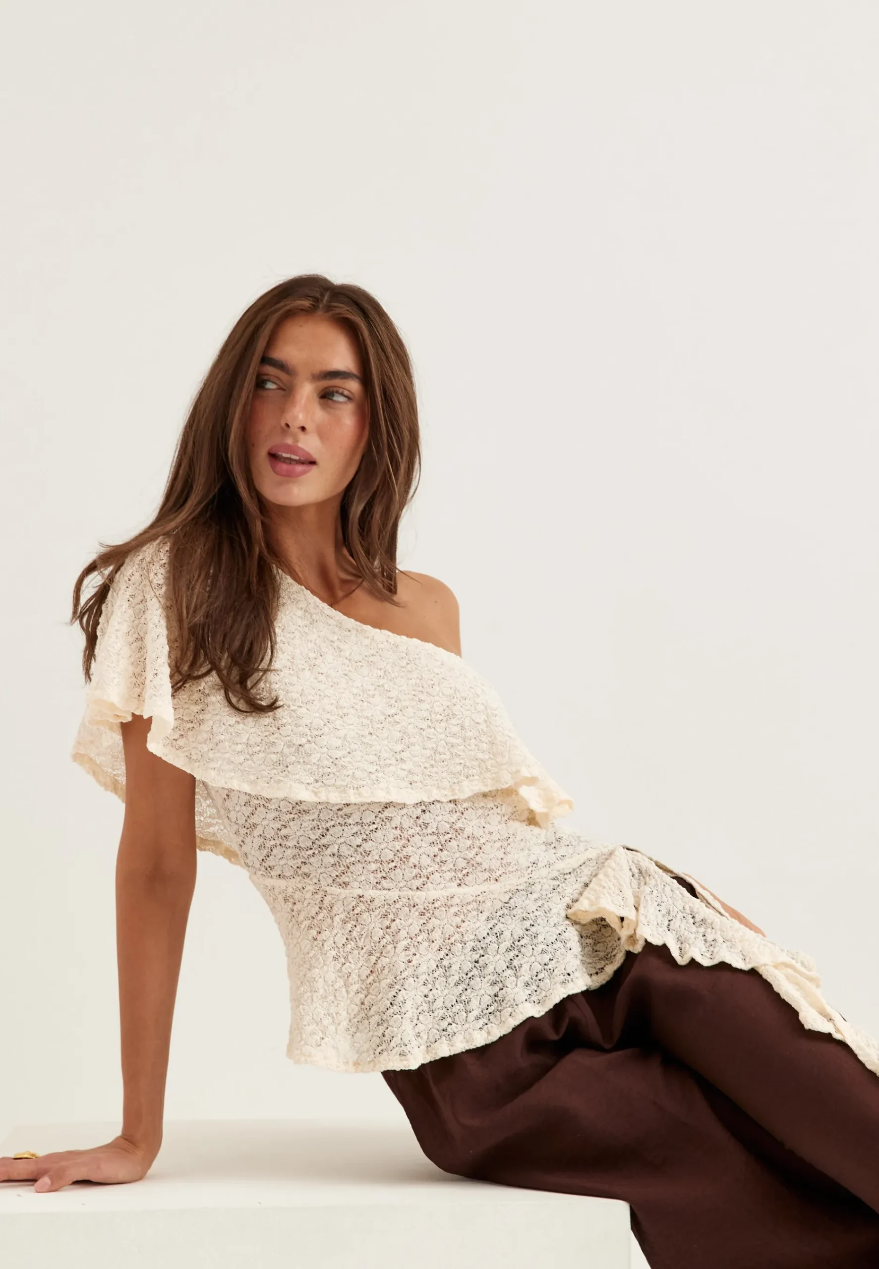 Asymmetric Frill Lace Top