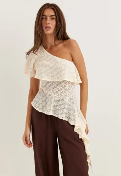 Asymmetric Frill Lace Top