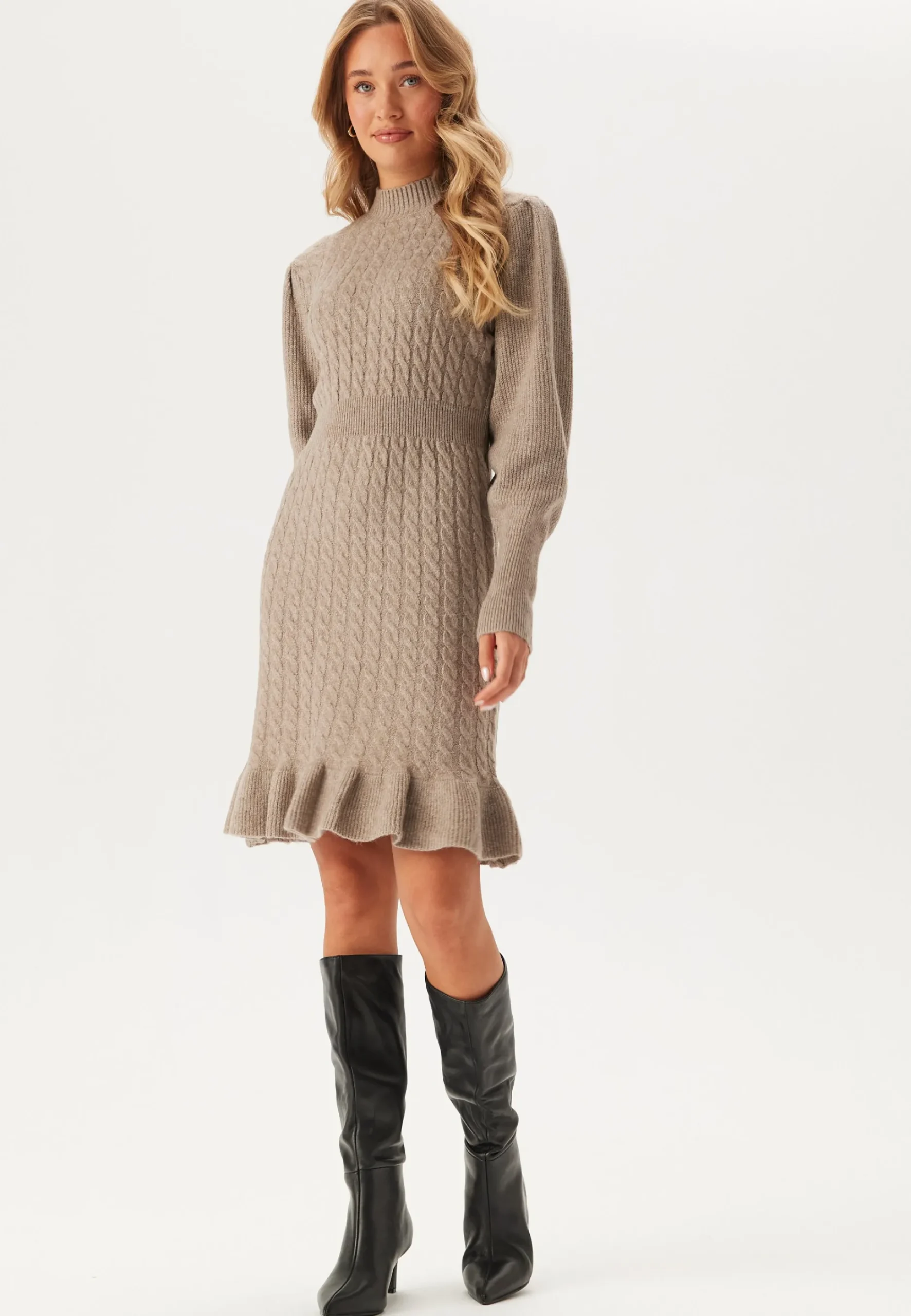 Awvera LS Short Knit Dress