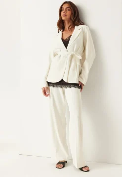 Belt Detail Blazer