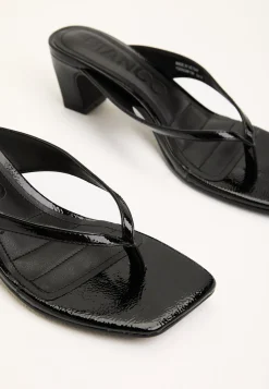 Biaspice Toe Post Faux Leather