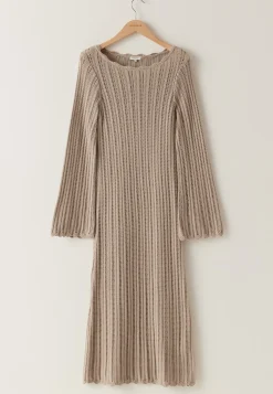 Boat Neck Structure Knitted Dress