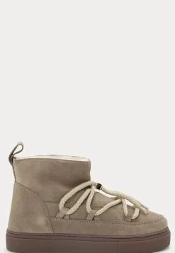 Classic Low Sneaker