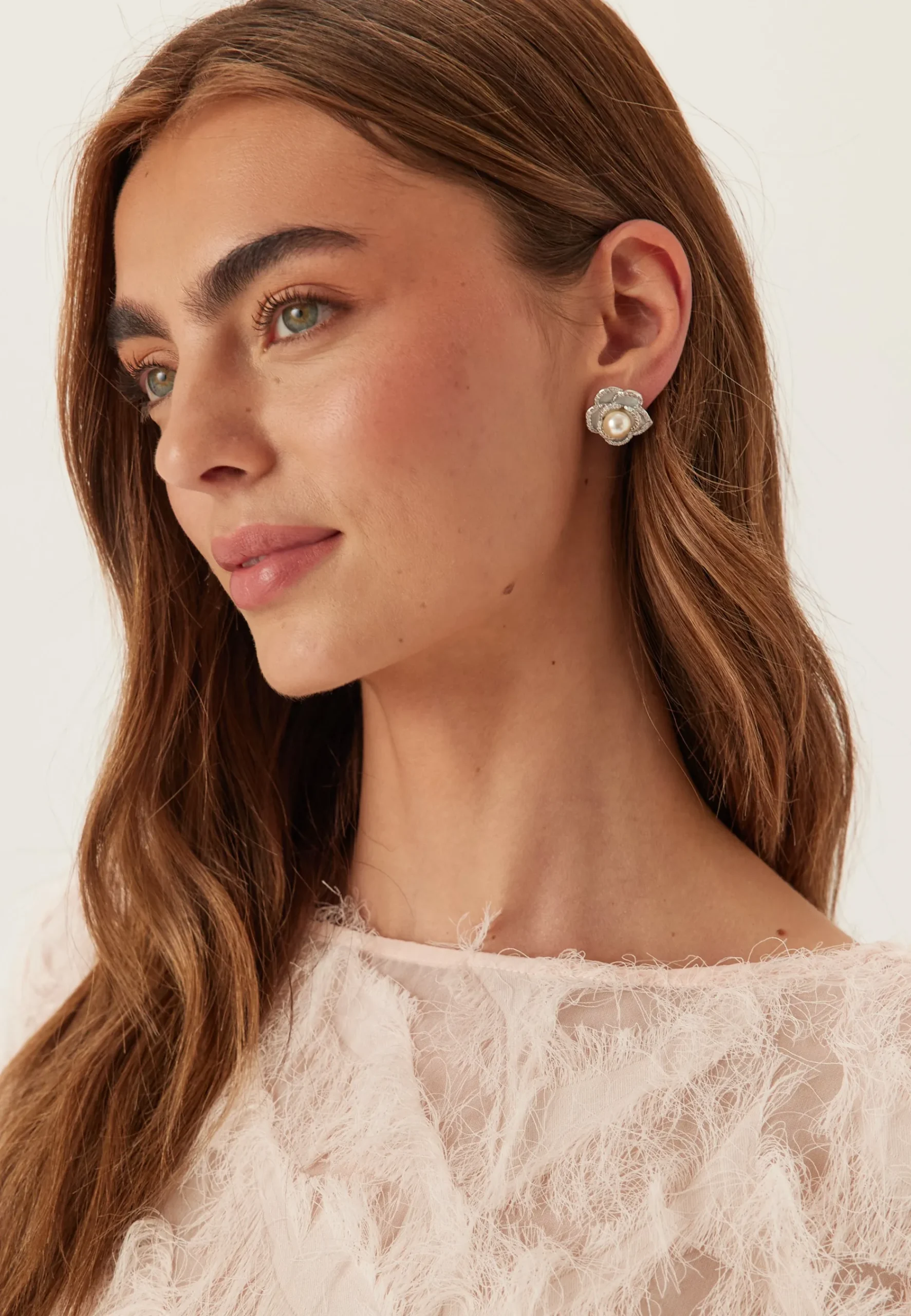 Coco Rose Earrings - Ivory Mist