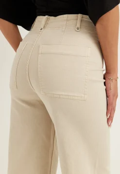 Cropped Front Seam Jeans