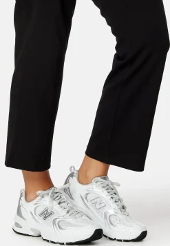 530EMA Sneaker