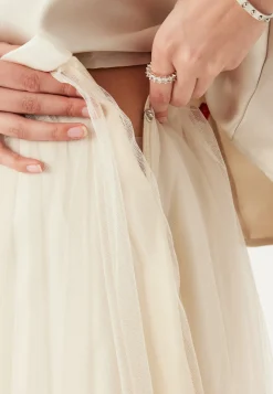 Flawless Rose Skirt