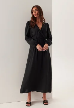 Flowy Maxi Dress