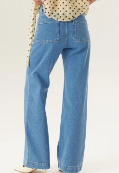 Front Pocket Jeans