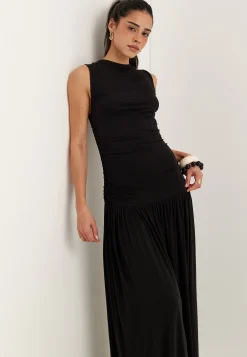 Gathered Side Maxi Dress