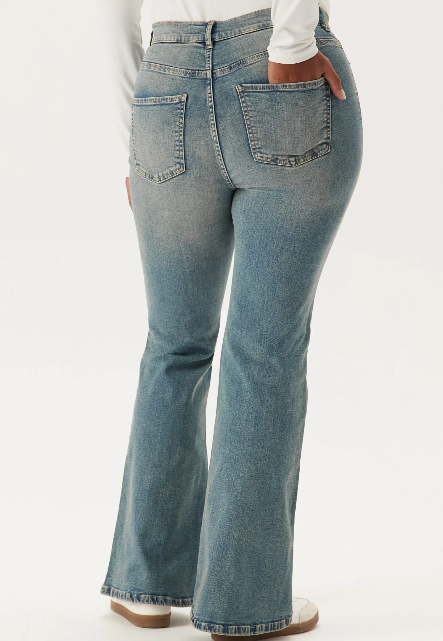 High Flare Superstretch Jeans