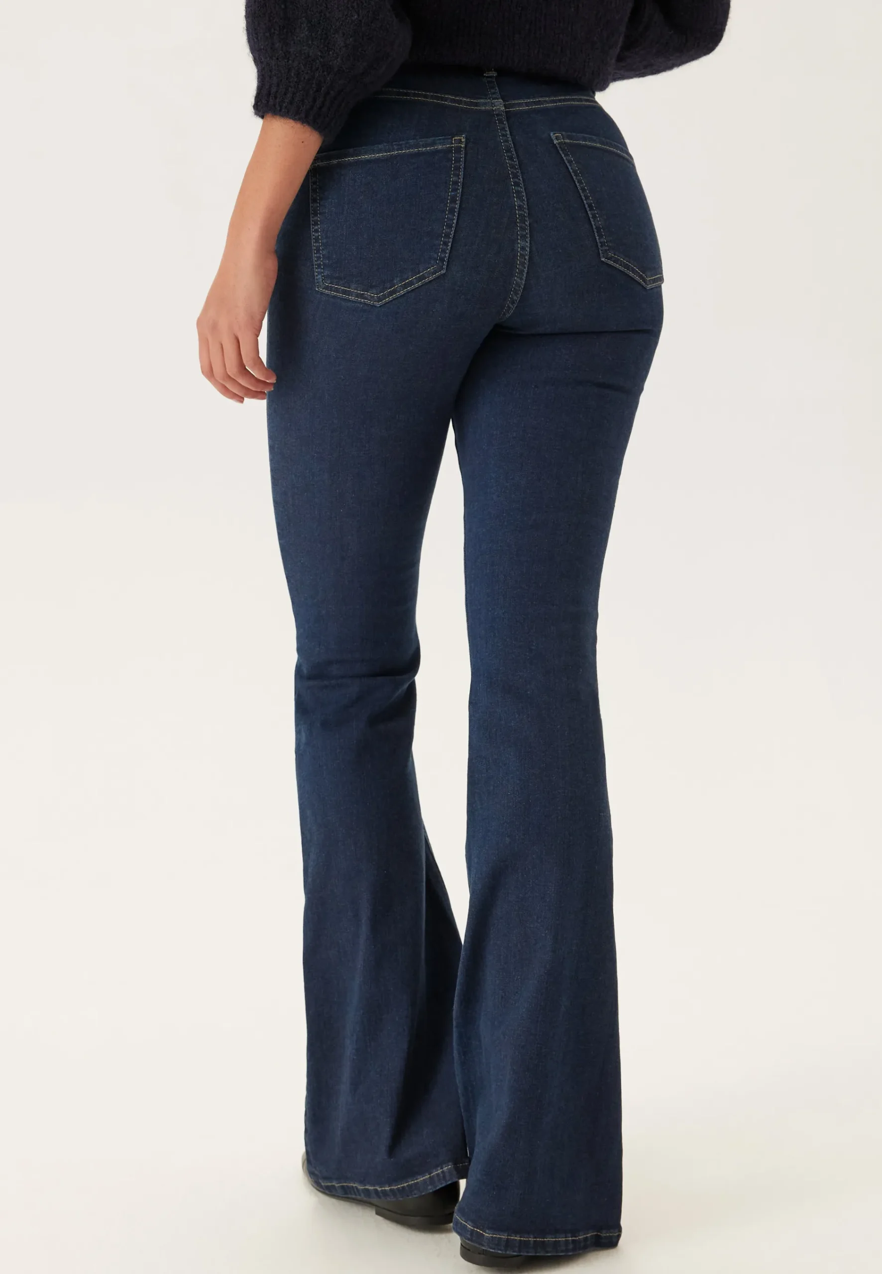 High Flare Superstretch Jeans