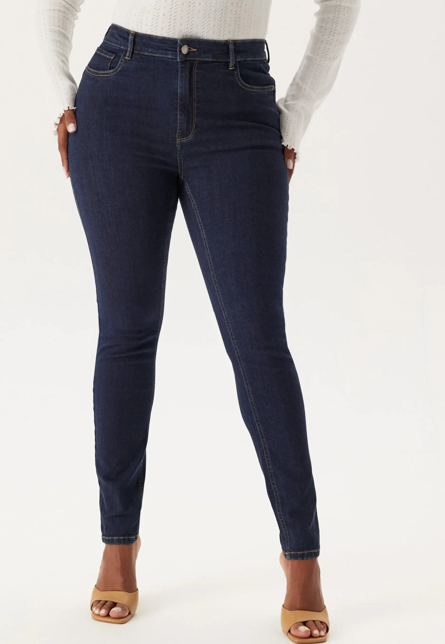 High Push Up Superstretch Jeans
