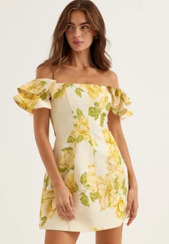 Kenzie Off Shoulder Ruffle Min