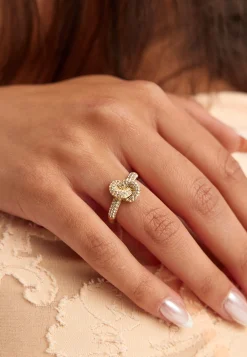 Knot Crystal Ring
