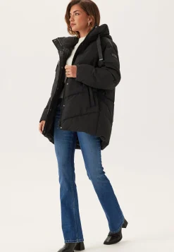 Lavinia Coat