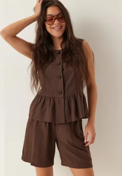 Linen Vest