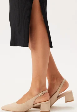 Marta Slingback