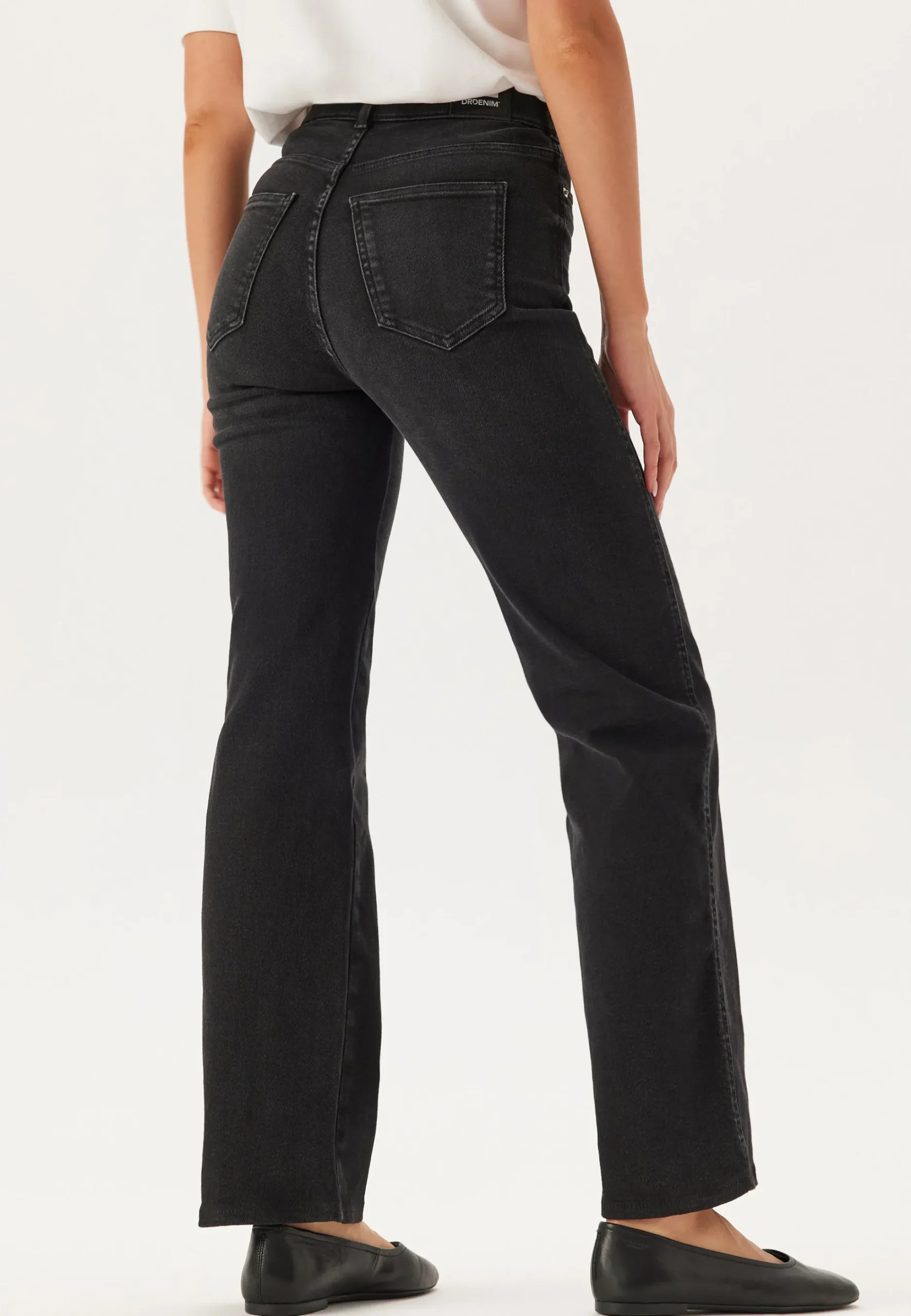 Moxy Straight