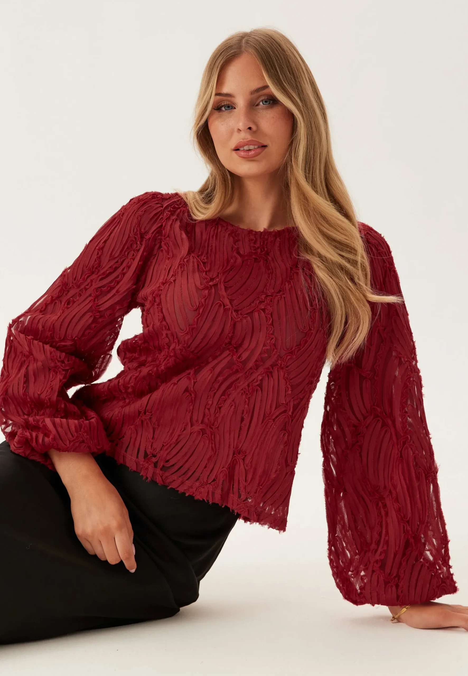 Objlucie L/S RE O-NECK TOP