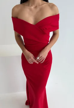 Off Shoulder Pleat Maxi Dress