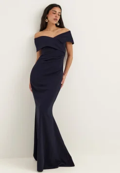 Off Shoulder Pleat Maxi Dress
