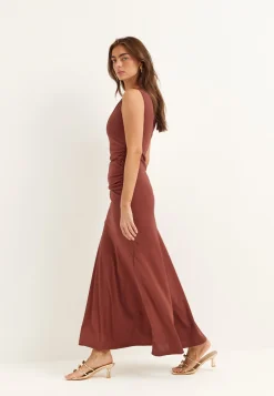 One shoulder dress