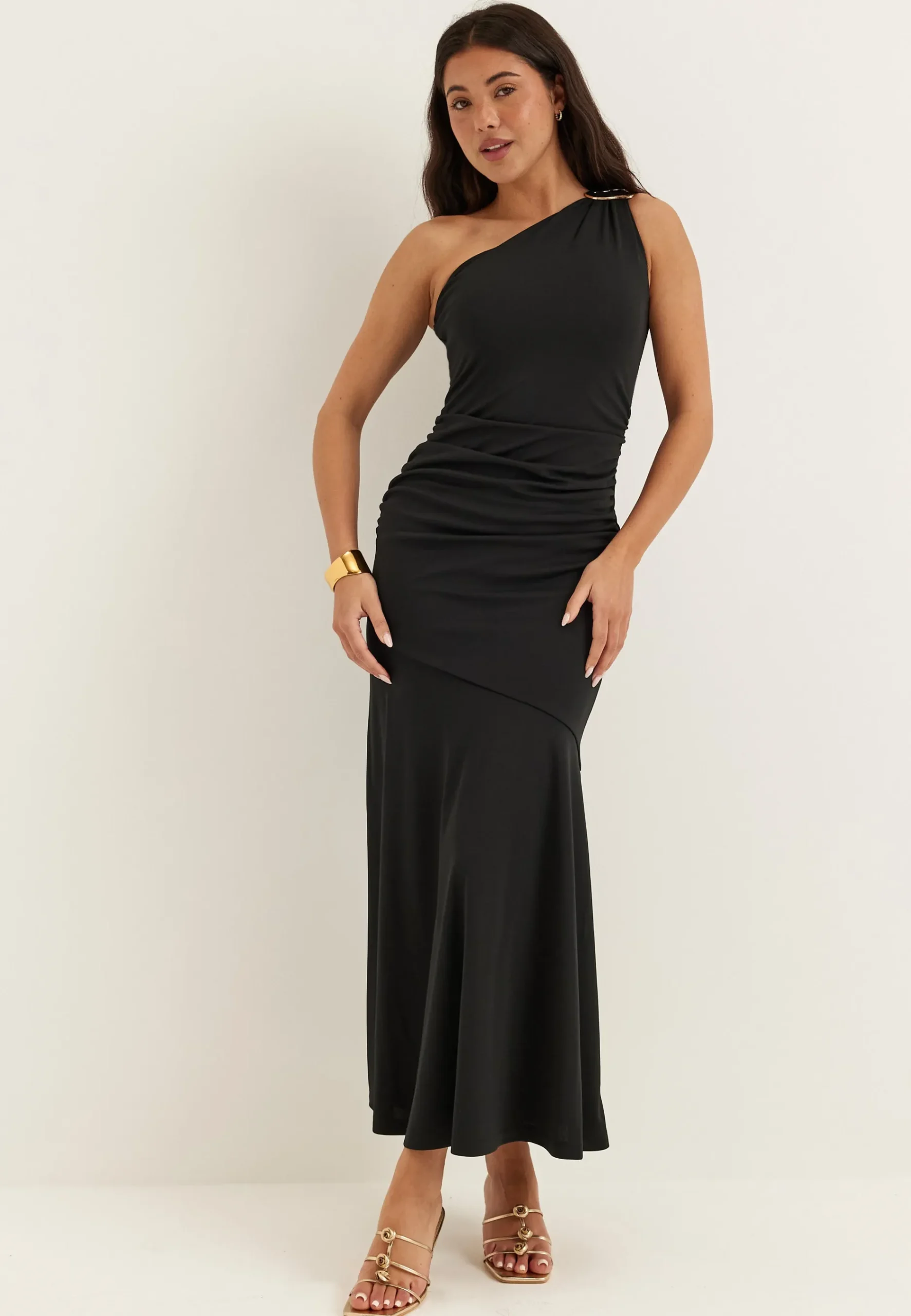One shoulder dress