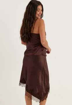 Onlfaraya Satin Lace Skirt
