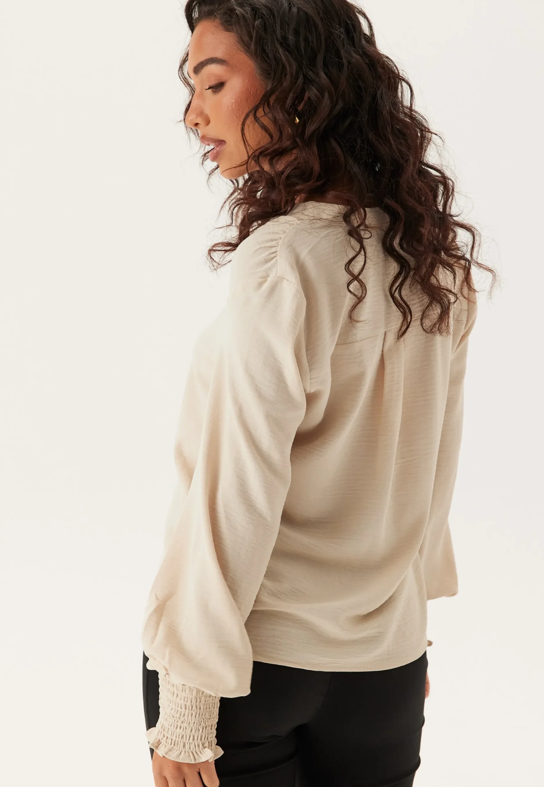 Onlmette V-Neck Smock Top