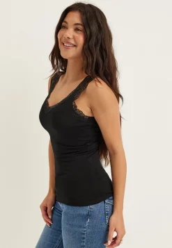 Pcbarbera Lace Top