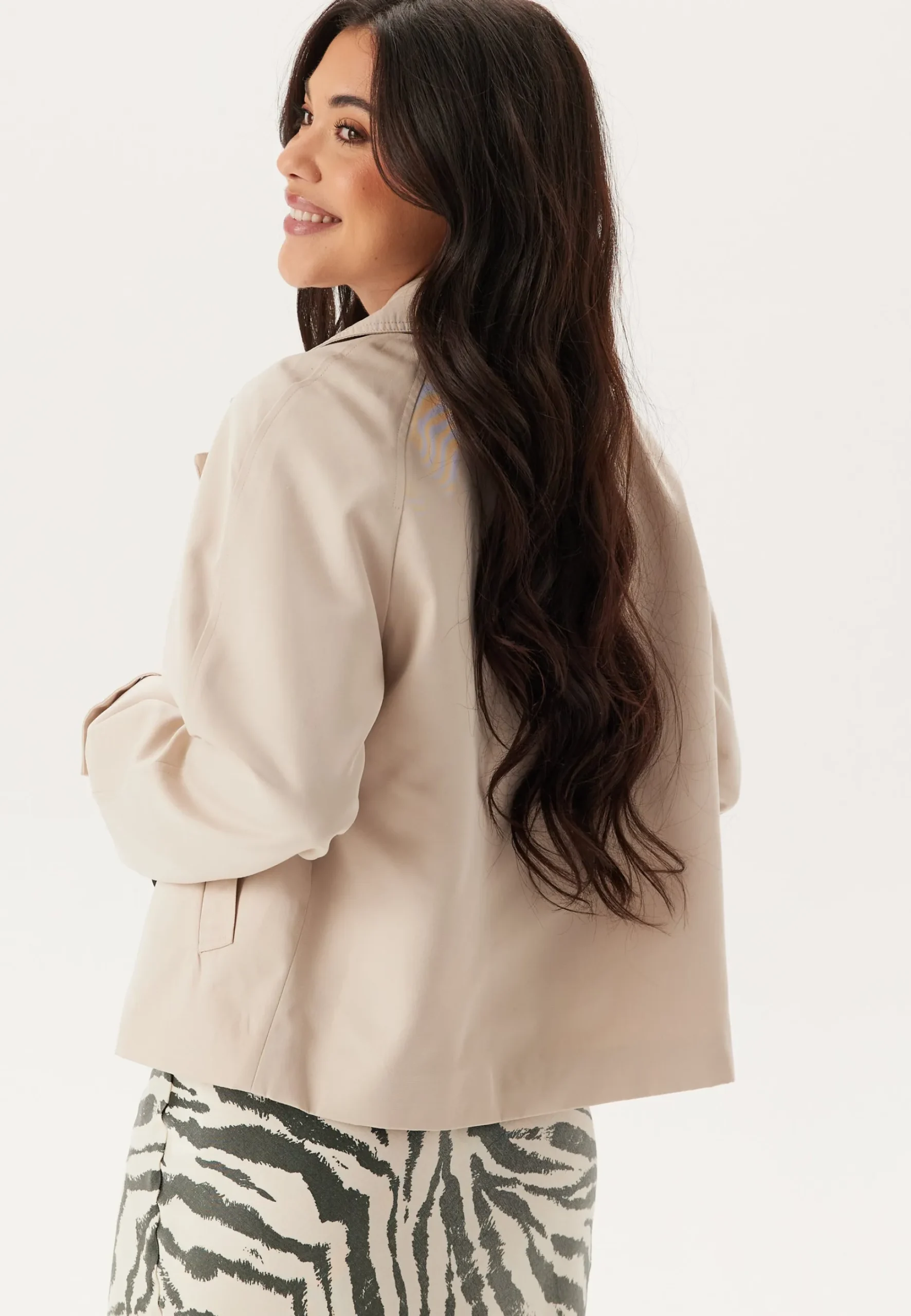 Pcscarlett Ls Short Trenchcoat