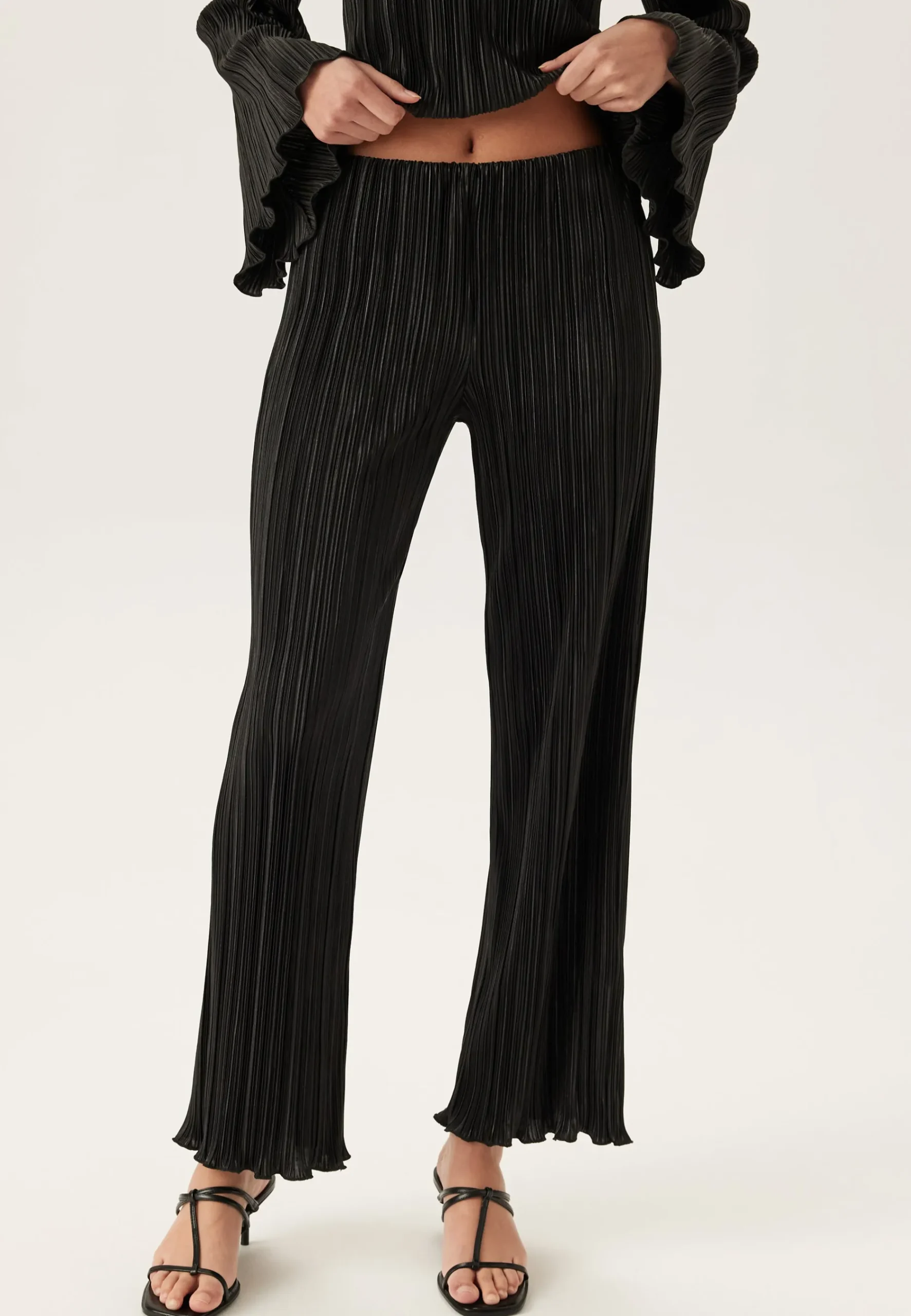Pleated Frill Trousers