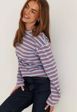 Relaxed Long Sleeve Tee