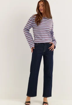 Relaxed Long Sleeve Tee