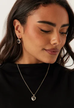 Rose Necklace