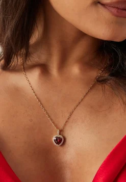 Rose Necklace