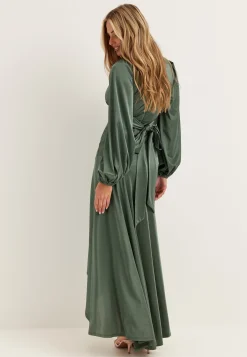 Satin Balloon Sleeve High Low
