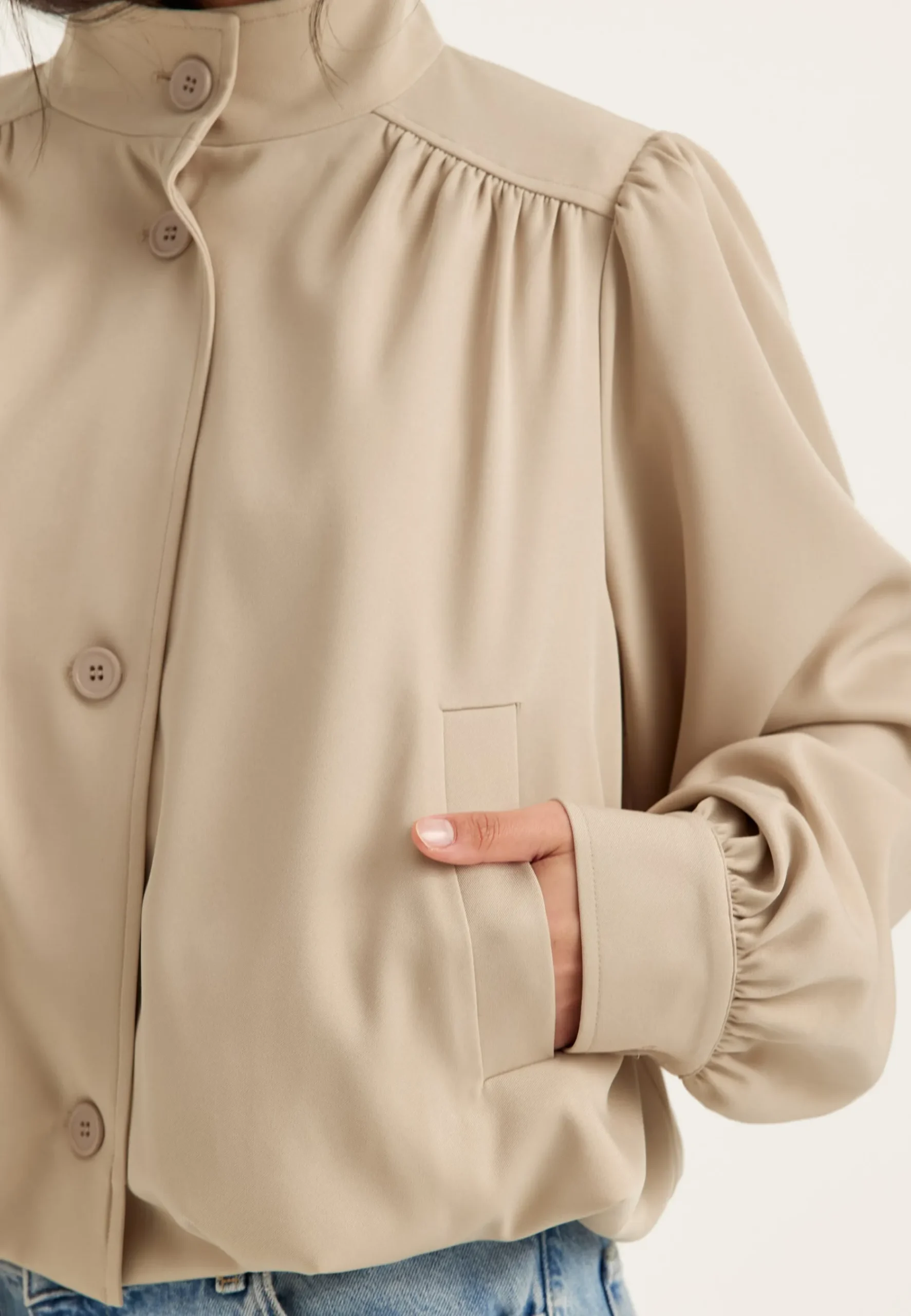 Short Balloon Jacket