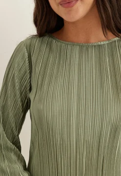 Short Pleated Frill Dress