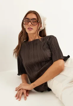 Short Sleeve Pleated Top