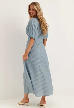 Slfmaddie Ss Closed Back Midi Dress