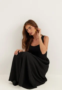 Soft Structure Dress