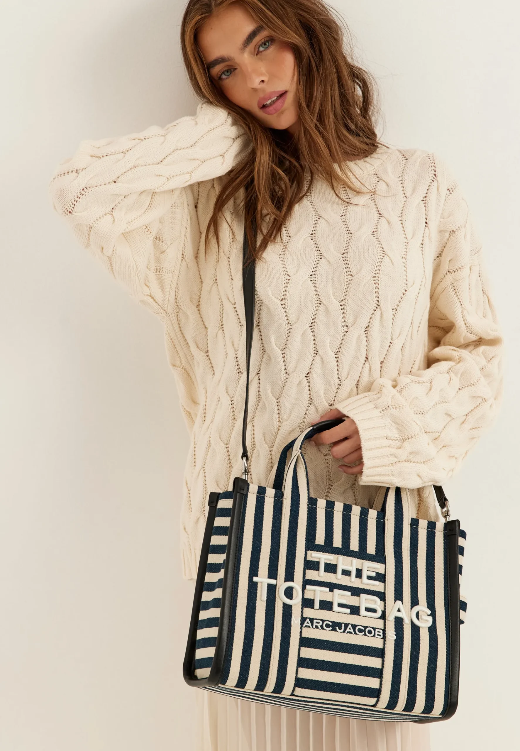 The Medium Tote