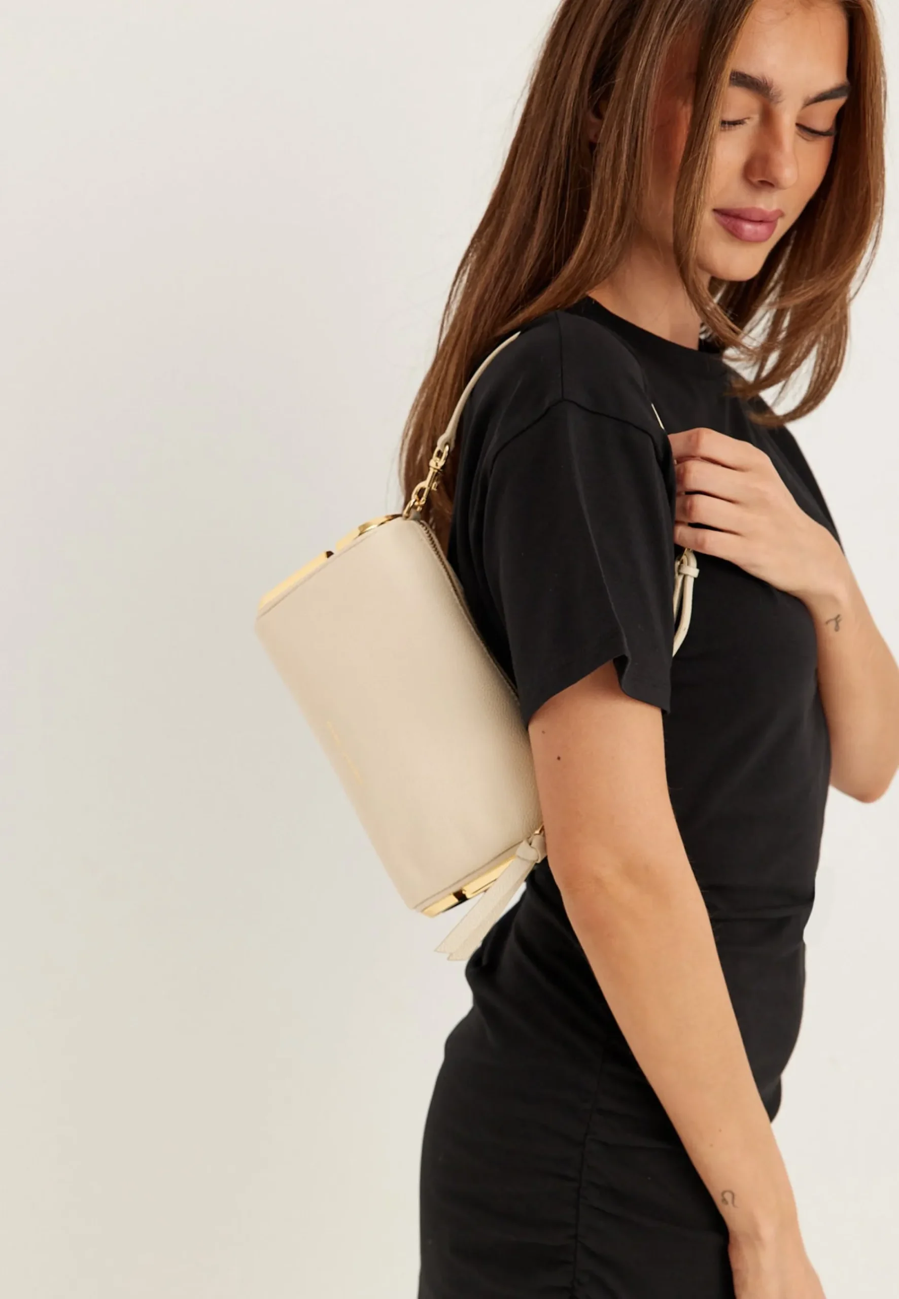 The Snapshot Shoulder