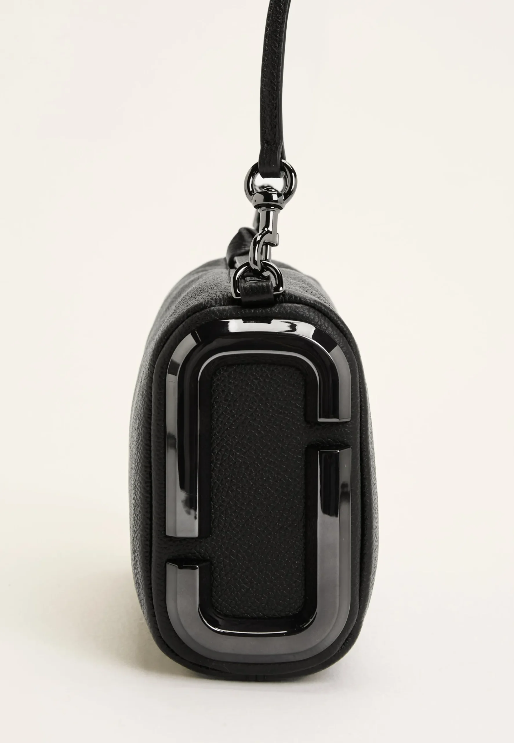 The Snapshot Shoulder