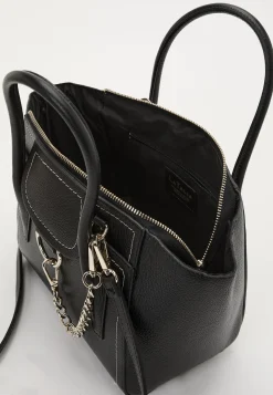Urbino Leather Handbag