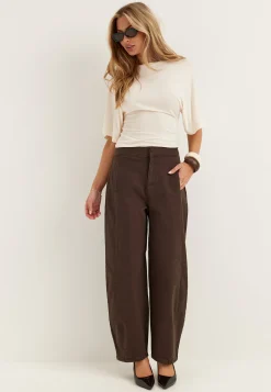 Vichia Hw Barrel Jeans